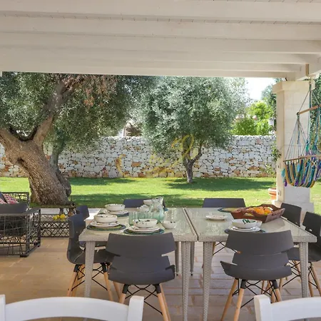 Holiday home Td Ricchiari Traditional With Designer Pool Montalbano (Apulia)