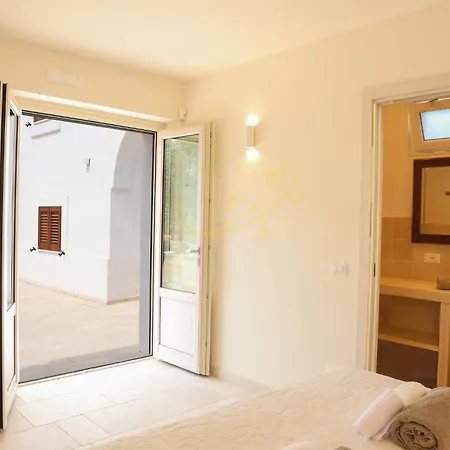 Td Ricchiari Traditional With Designer Pool Holiday home Montalbano (Apulia)